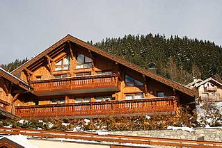 Exterior of self catered rental apartment Jardin d�Hiver C14, Meribel 1600