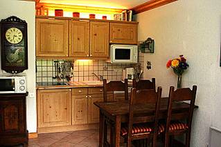 Kitchen area of rental property Alpages A3, Meribel Mottaret