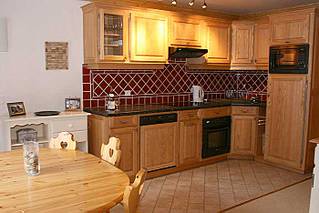 Spacious kitchen of Alpinea C8, a Meribel Mottaret rental apartment