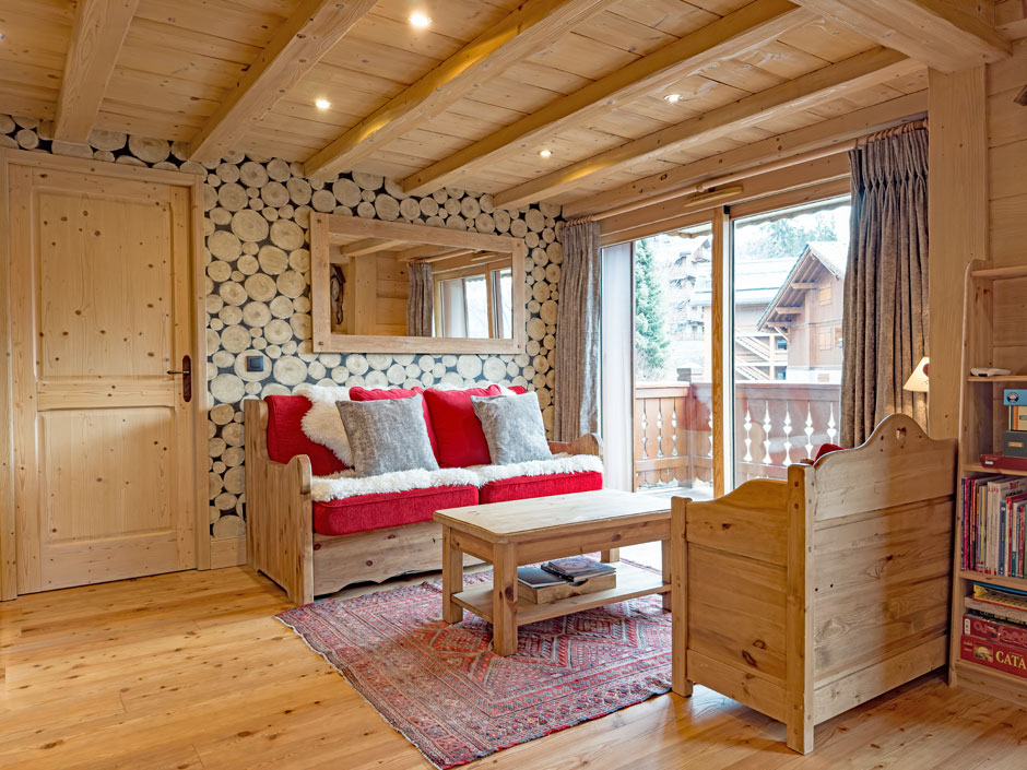 Pas Du Lac, Sleeps 6, close to Morel chairlift.